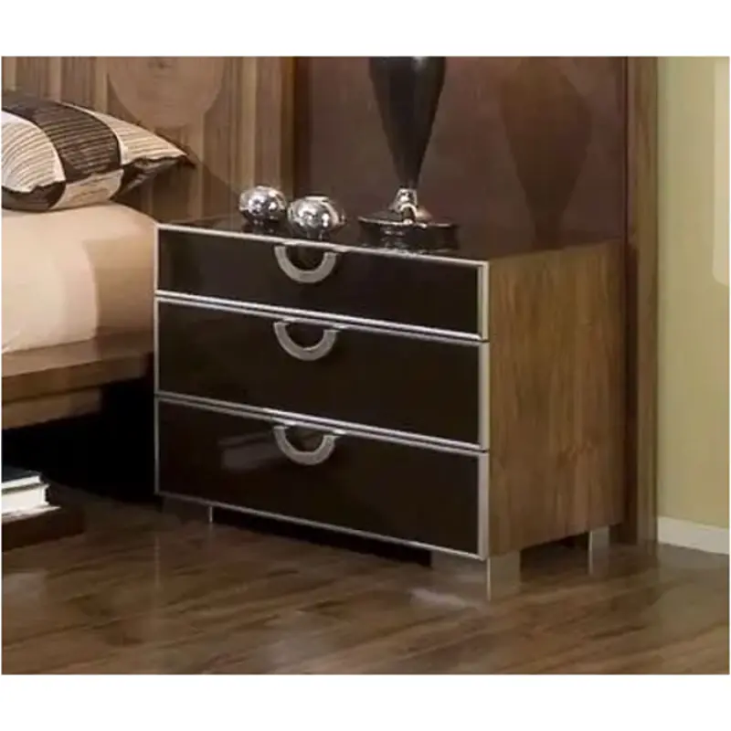 homelivingfurniture-120260616225049689180