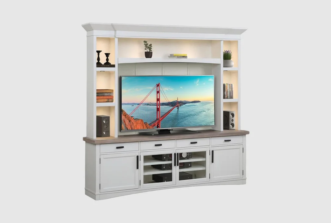 livingspaces202606210501471399999