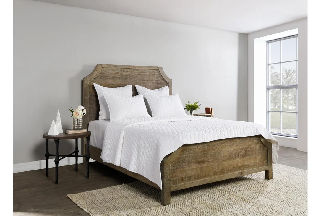 livingspaces202606211119211462441